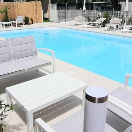 Hotel Ermeti B&B Brunch Riccione Exterior foto